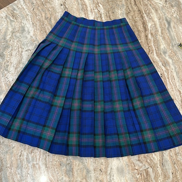 100% Wool Kilt - Picture 2 of 10